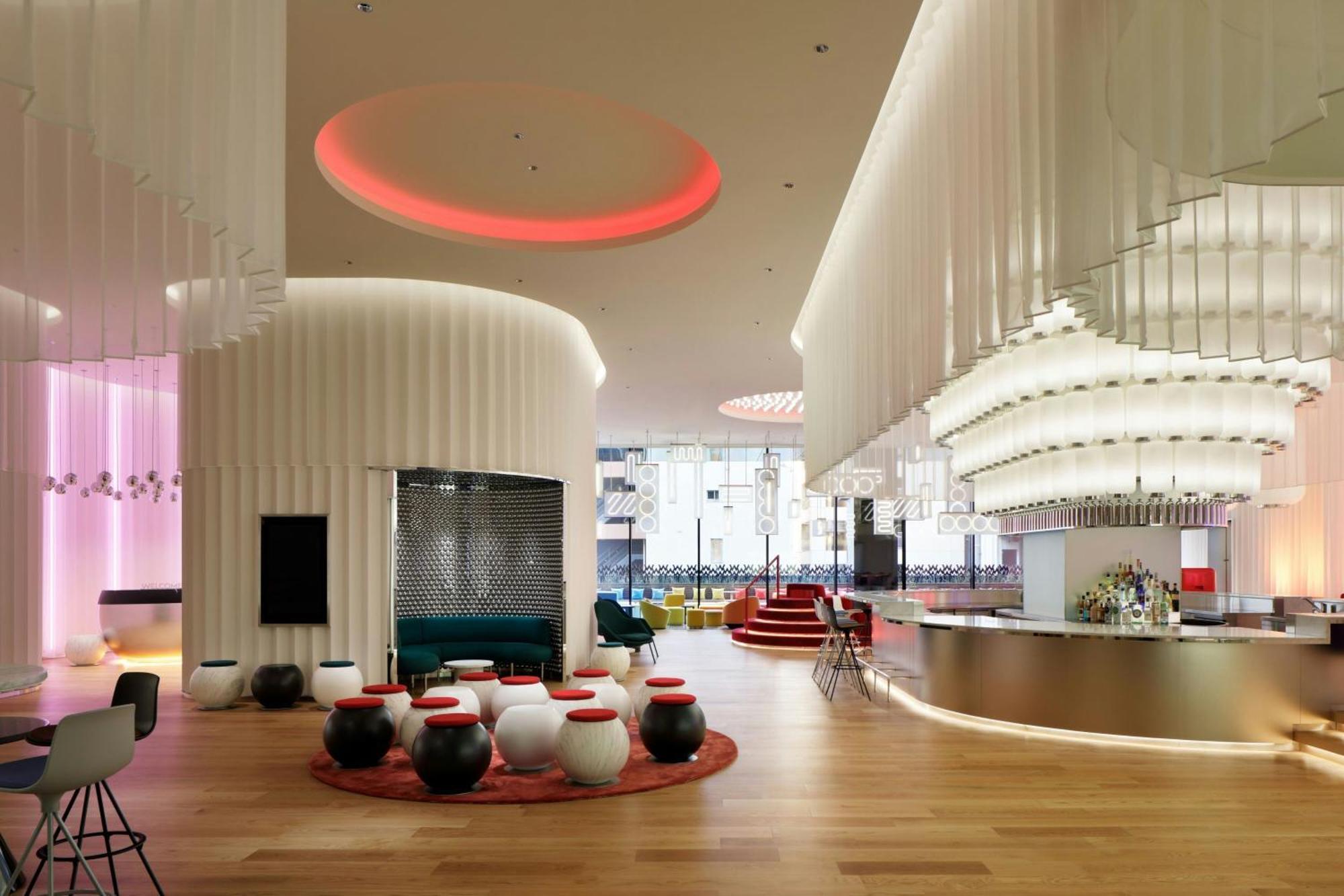 W 酒店 5*